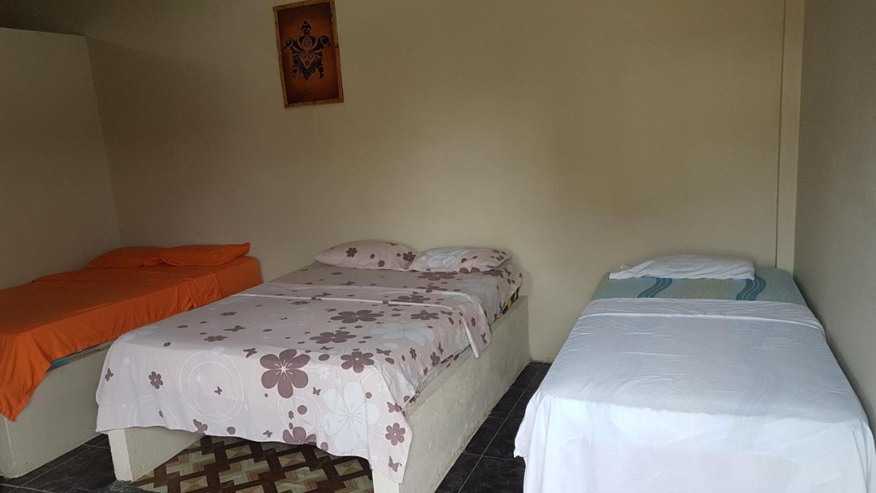 Montanita Garden Hostal ภายนอก รูปภาพ