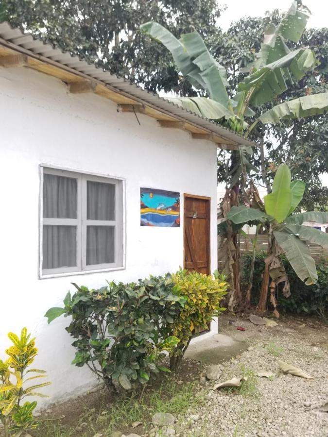 Montanita Garden Hostal ภายนอก รูปภาพ