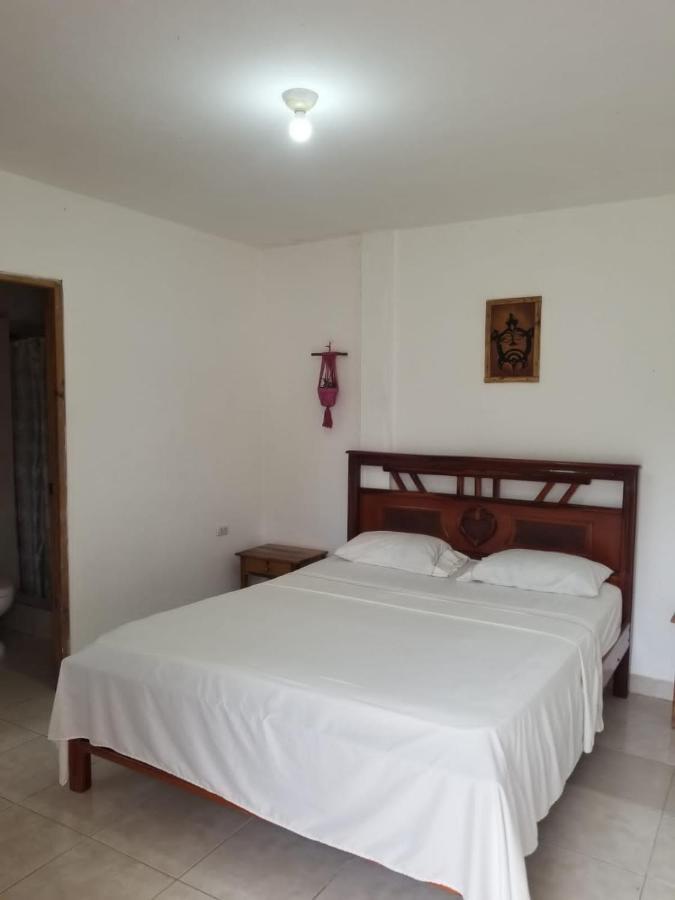 Montanita Garden Hostal ภายนอก รูปภาพ