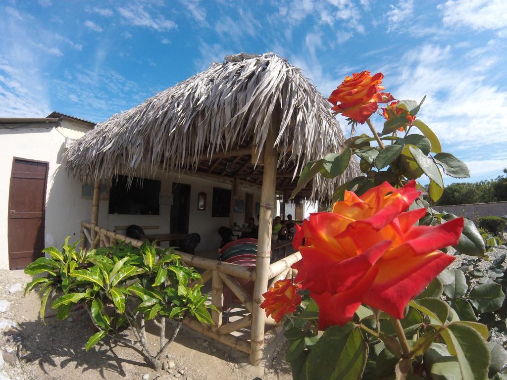 Montanita Garden Hostal ภายนอก รูปภาพ